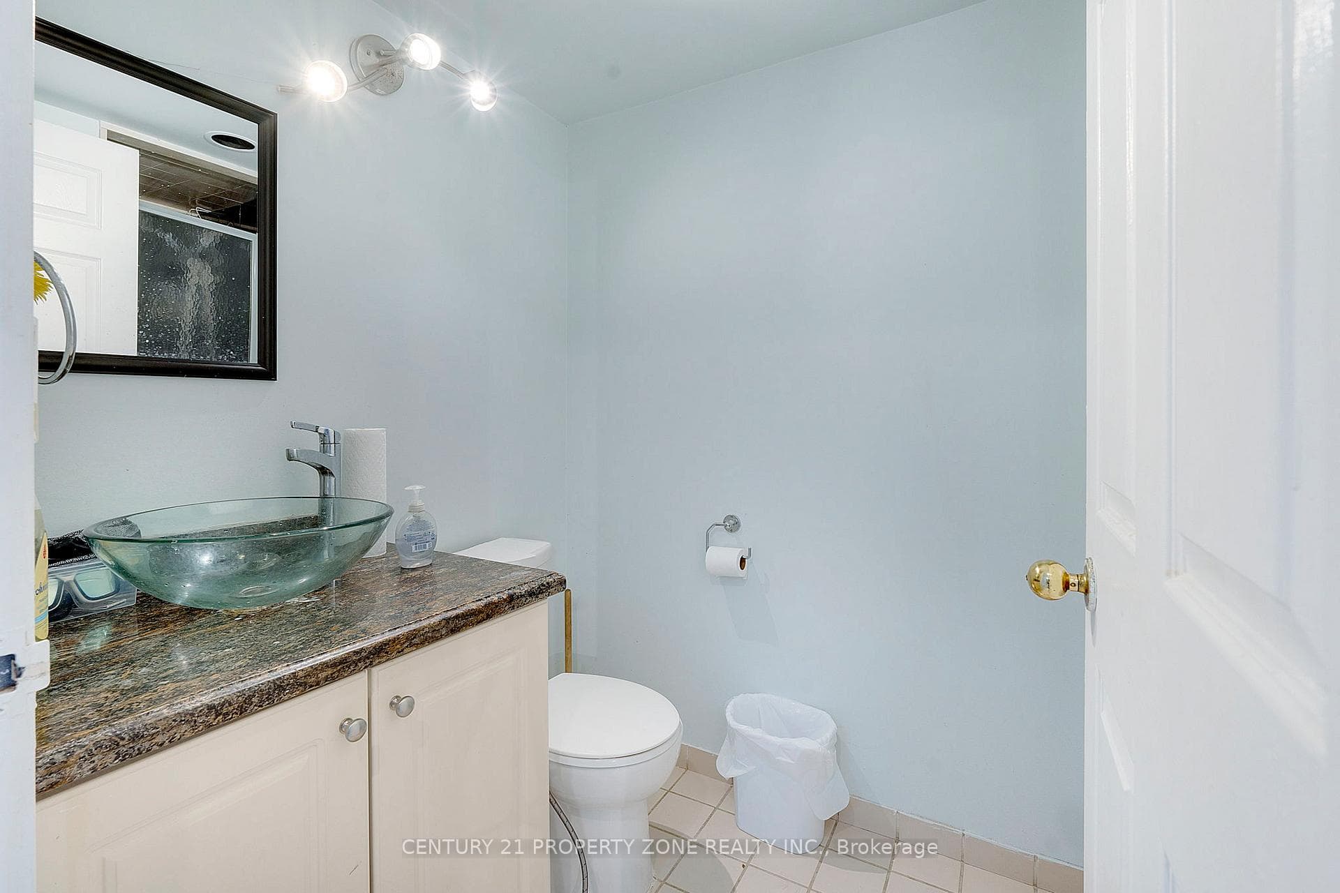 285 Enfield Place Unit 1911 photo 22