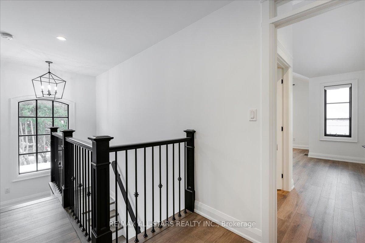 929 Lake Drive photo 14