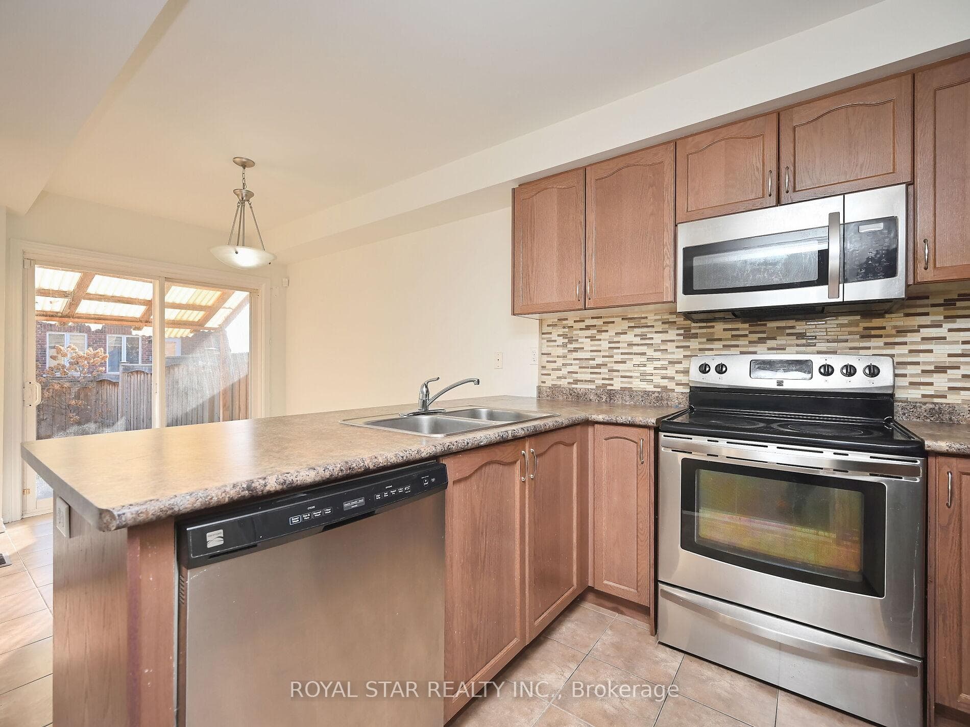 77 Bellchase Trail photo 13