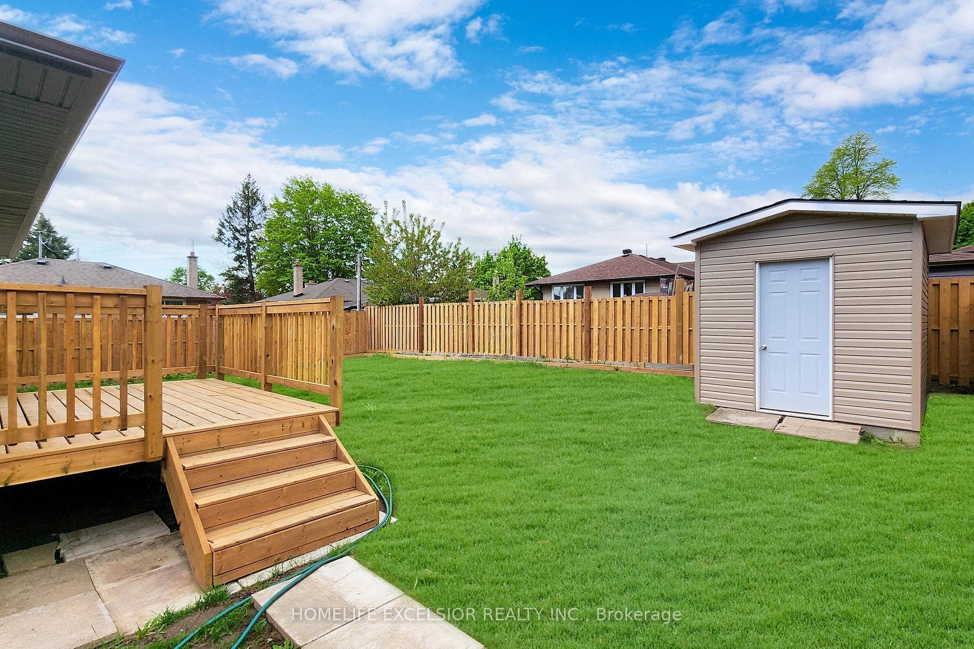 59 Stonehenge Crescent photo 38