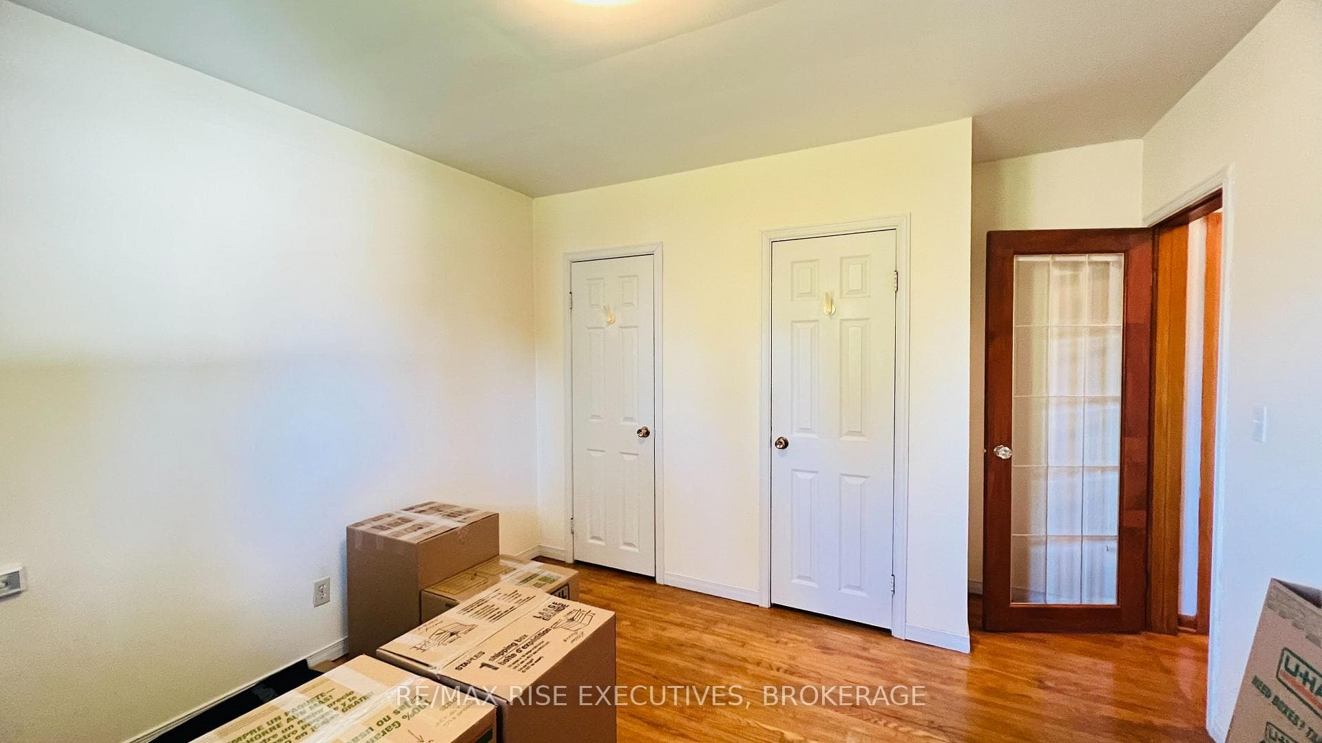 61 Conacher Drive photo 23
