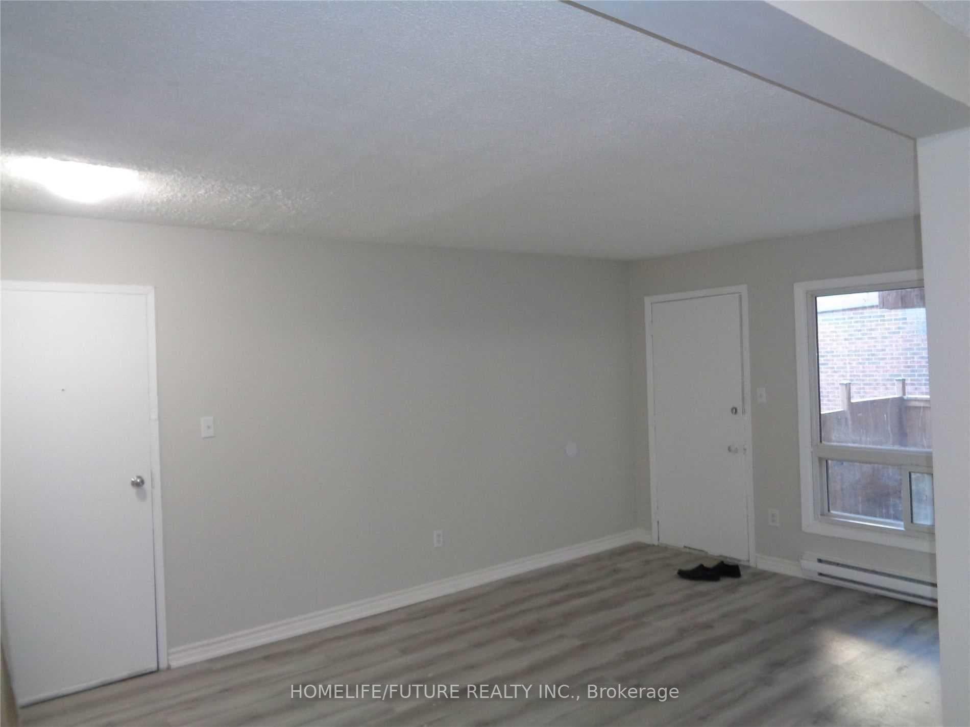 255 PORTER Street Unit 11 photo 2