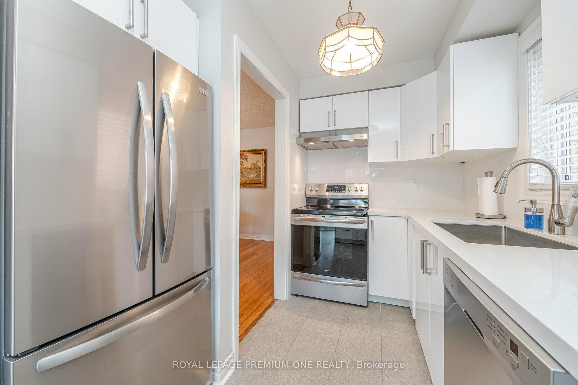 42 Denton Circle photo 15