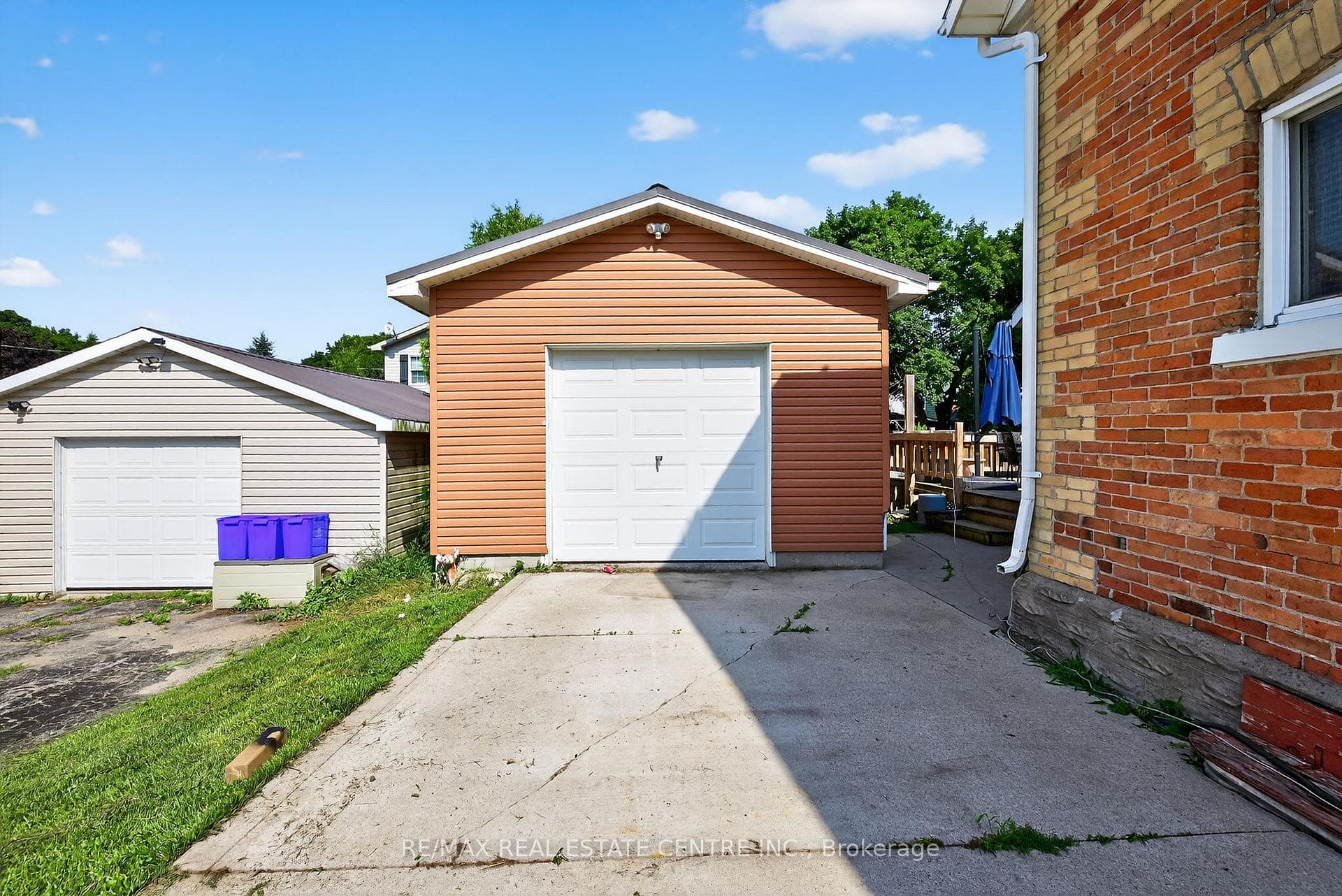 135 Frederick Street photo 35