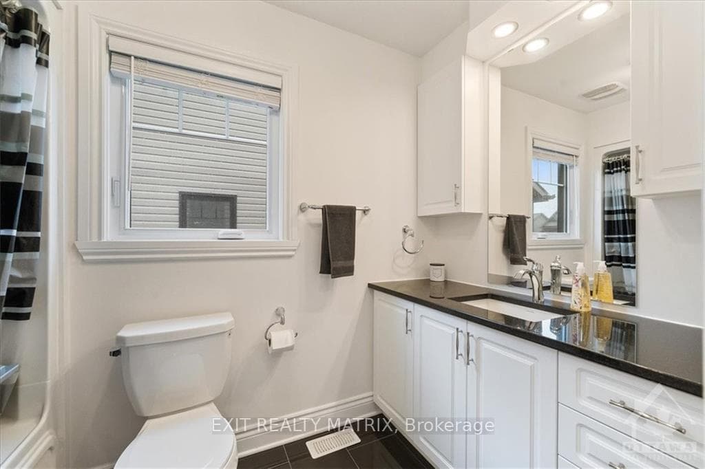 325 TWILIGHT Avenue photo 24