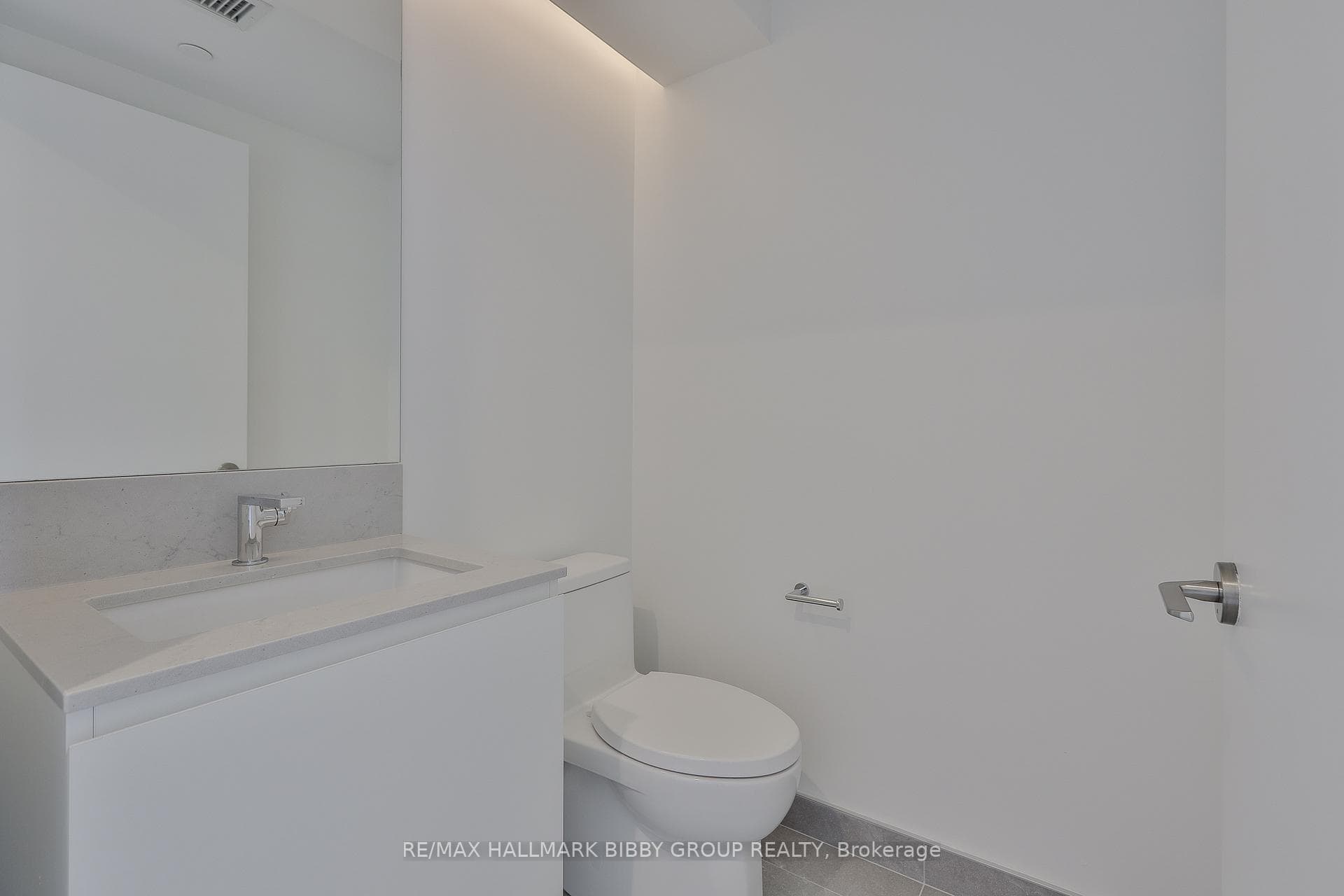 1414 Bayview Avenue Unit 603 photo 27