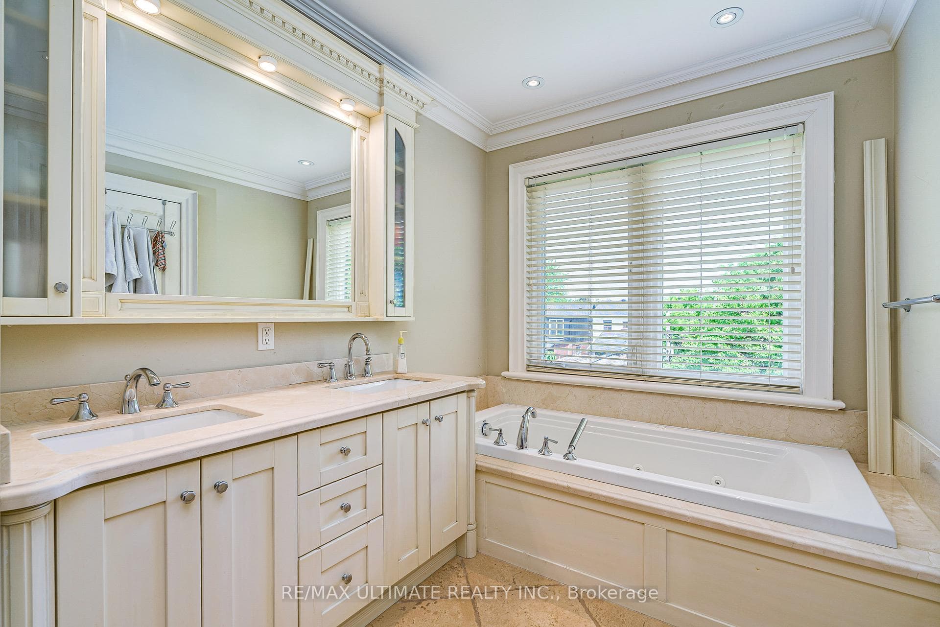 90 Howick Avenue photo 33