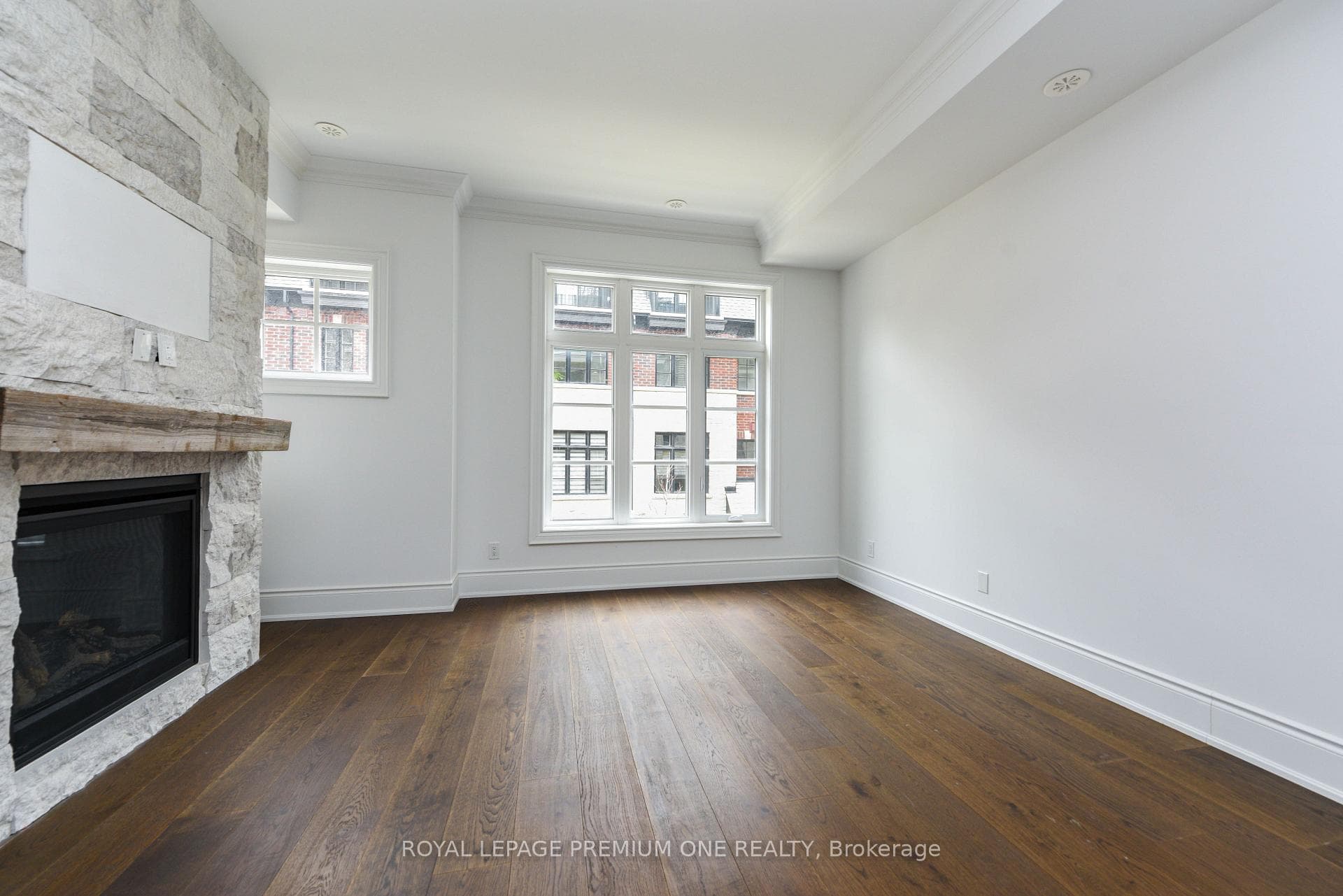 55 Lunar Crescent Unit 140 photo 12