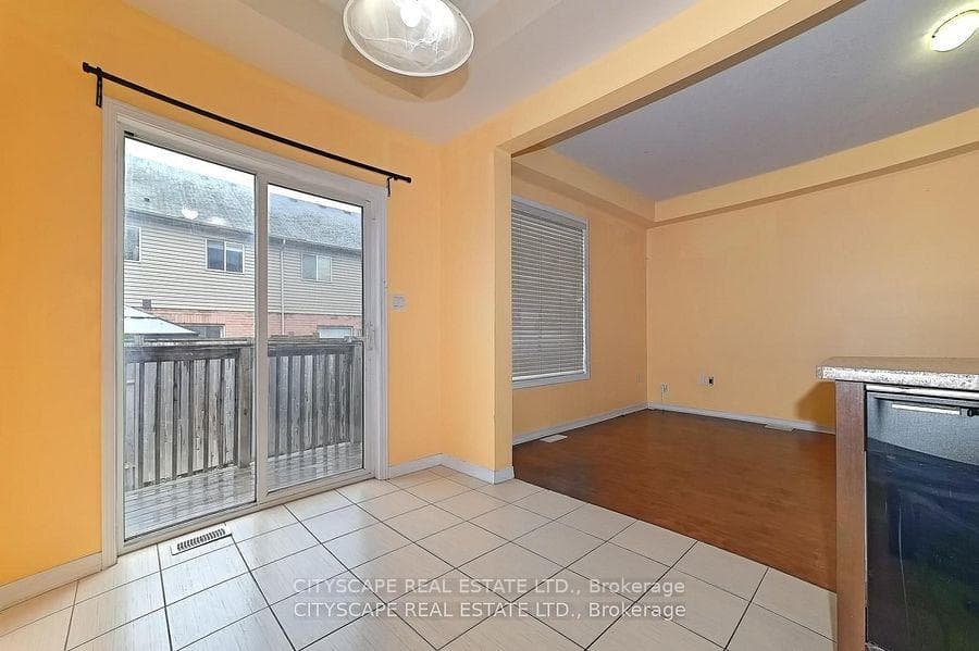 128 Palacebeach Trail photo 13