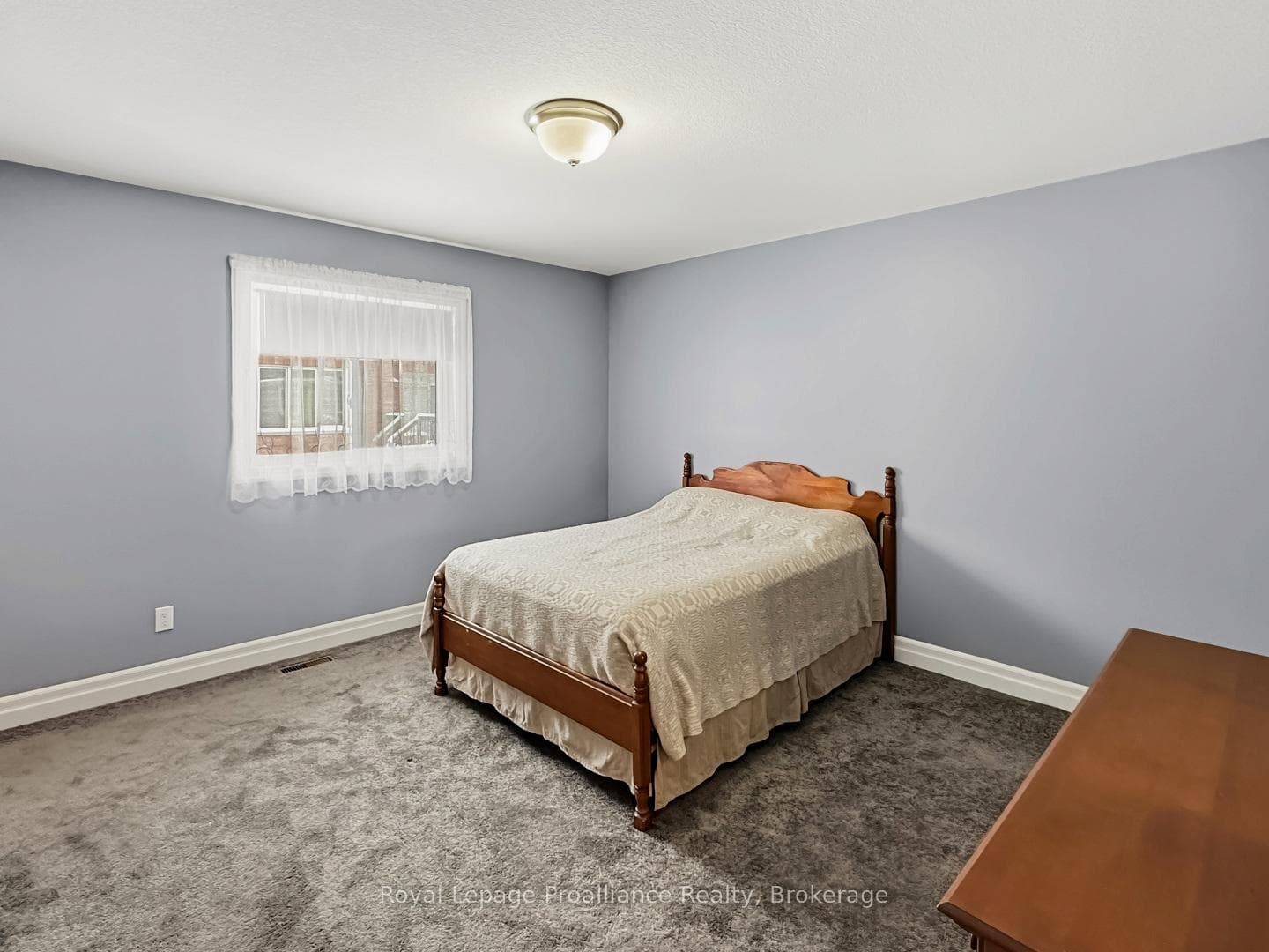 8 Tessa Boulevard photo 15