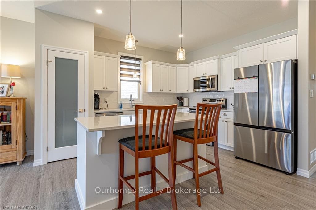 16 COULTHARD STREET Street photo 8
