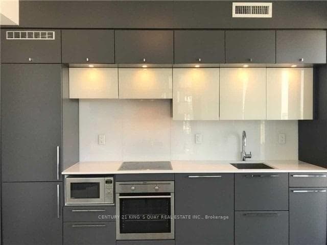 15 Grenville Street Unit 3708 photo 8