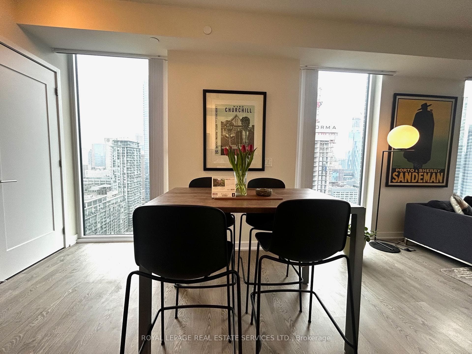 99 John Street Unit 2801 photo 18