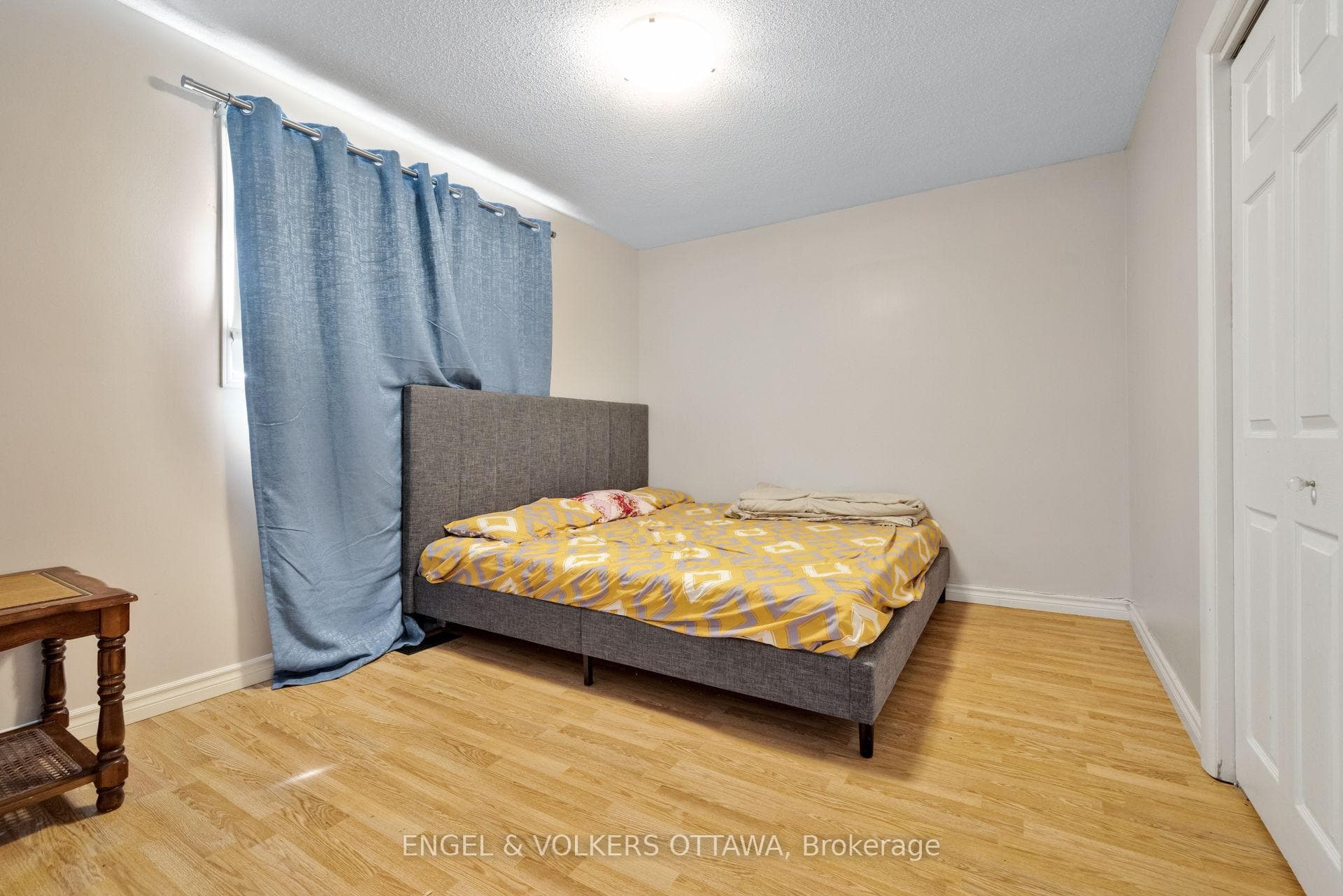 1311 S Avenue photo 12