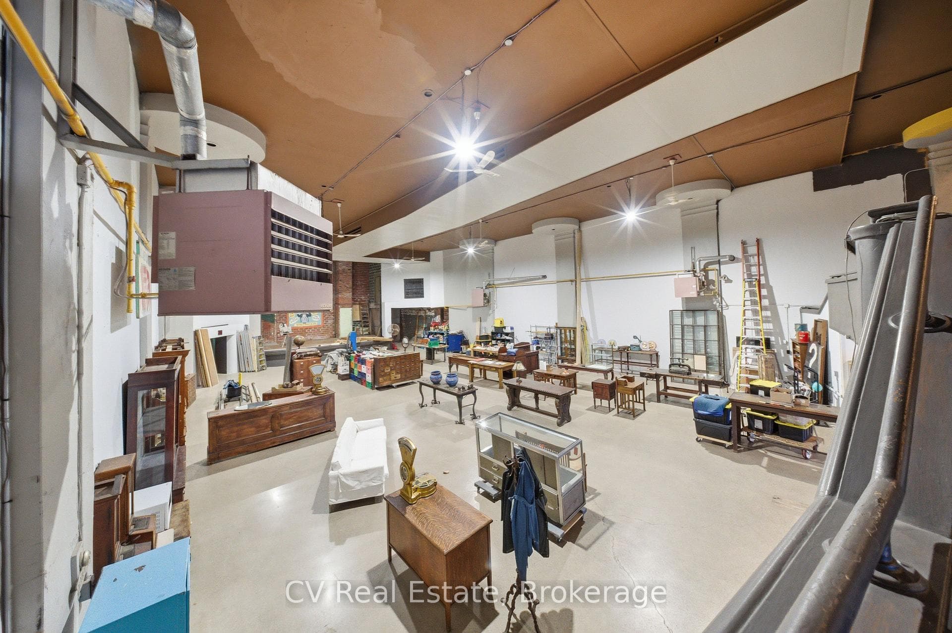 195 Ottawa Street photo 18
