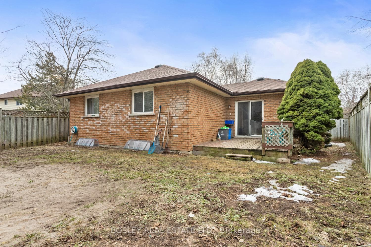 66 Centennial Drive photo 33