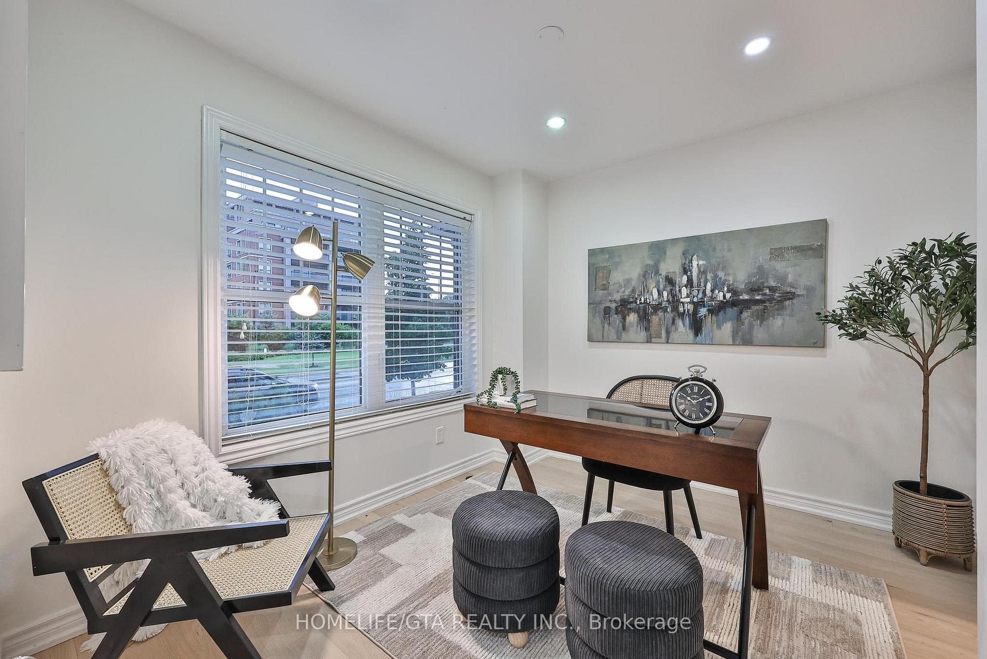 52 Baker Hill Boulevard photo 2