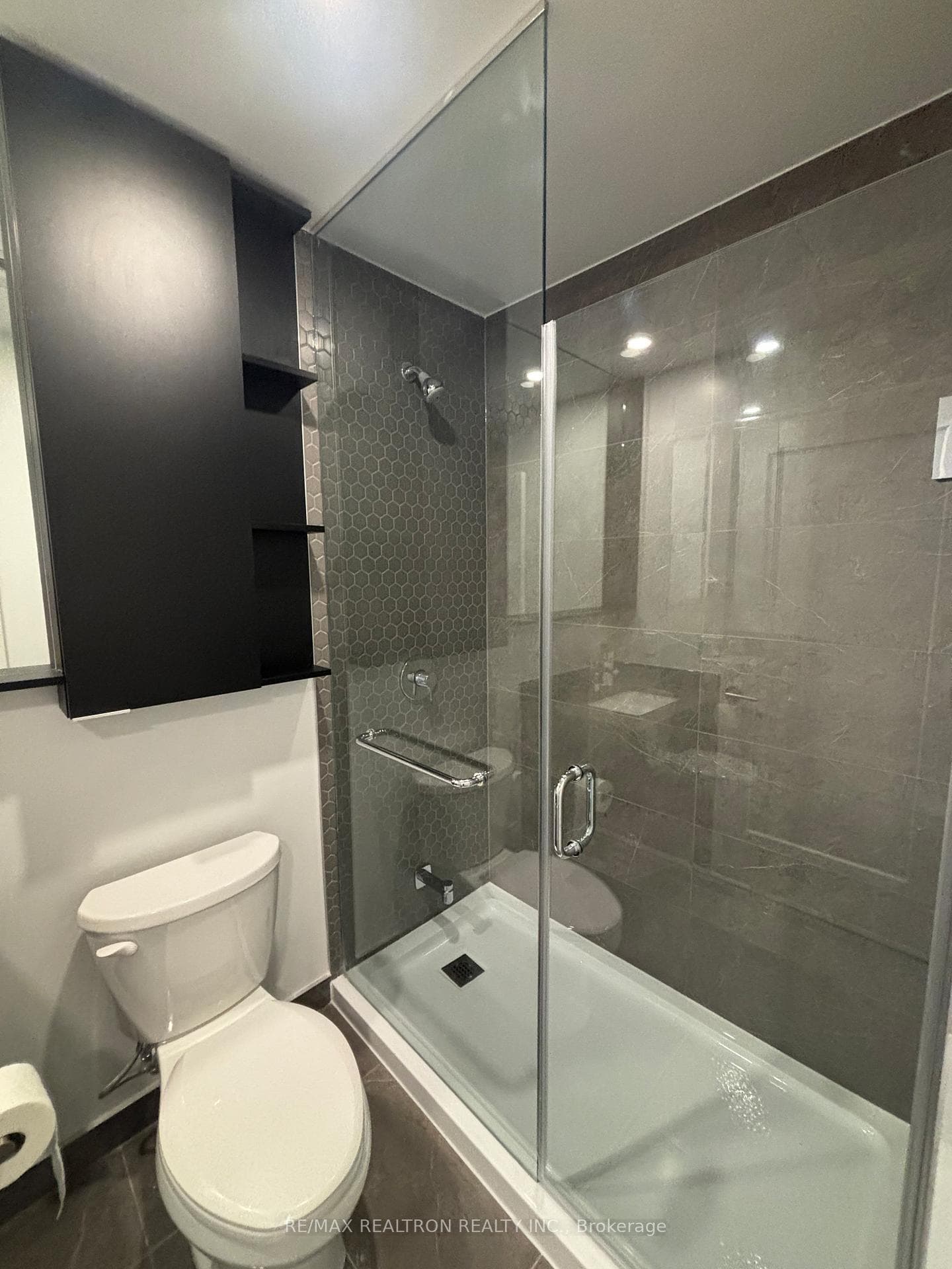 9 Clegg Road Unit 109N photo 17