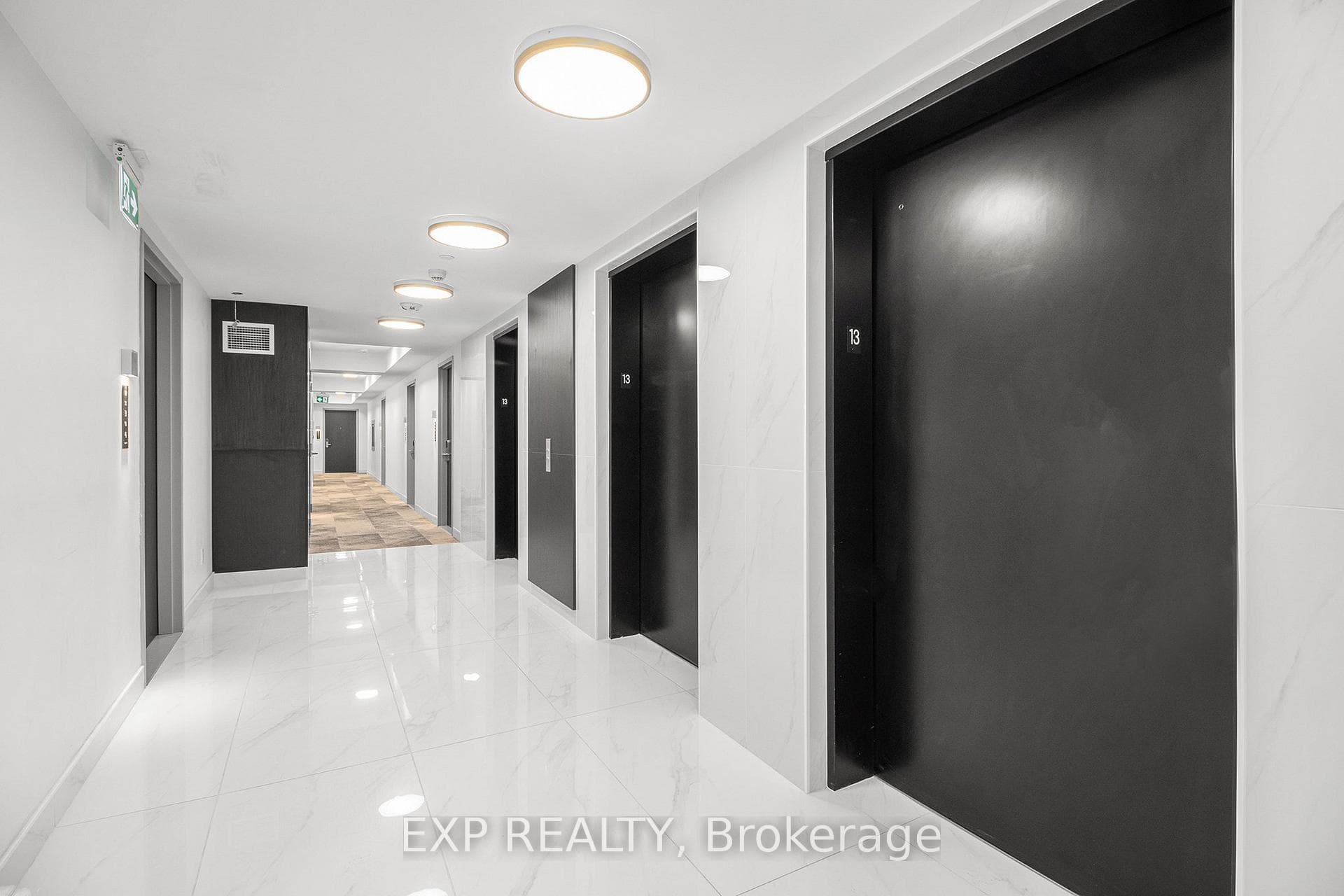 180 George Street Unit 1301 photo 5