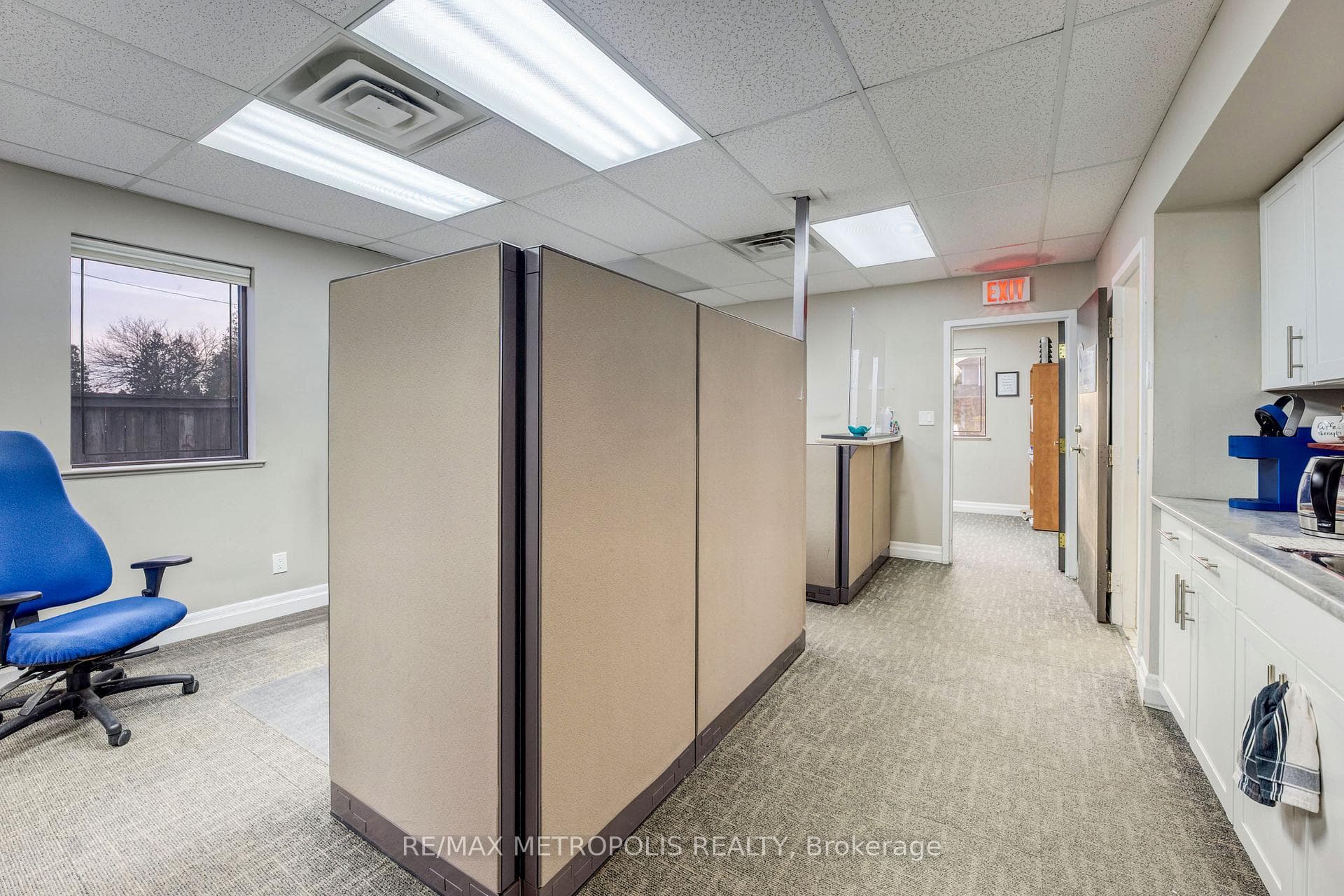 2695 Hamilton Road Unit B photo 12
