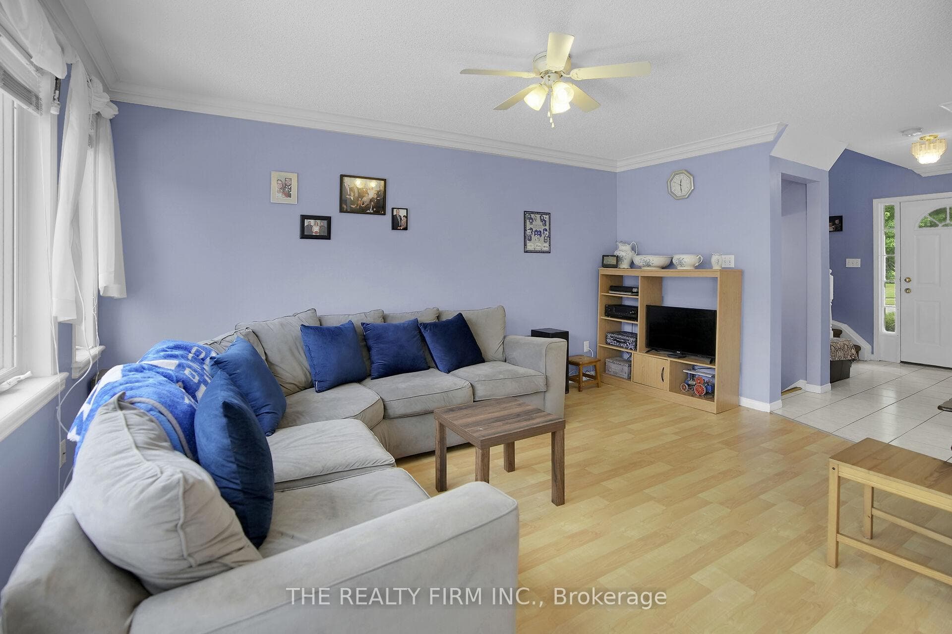 527 Talltree Crescent photo 15