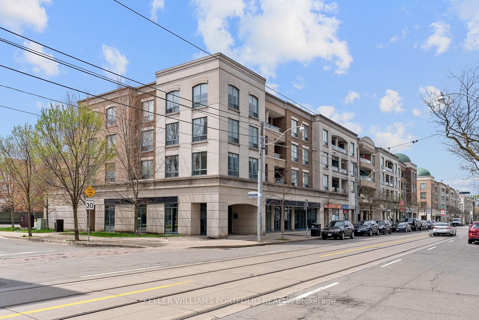 1829 Queen Street Unit 408 photo 1