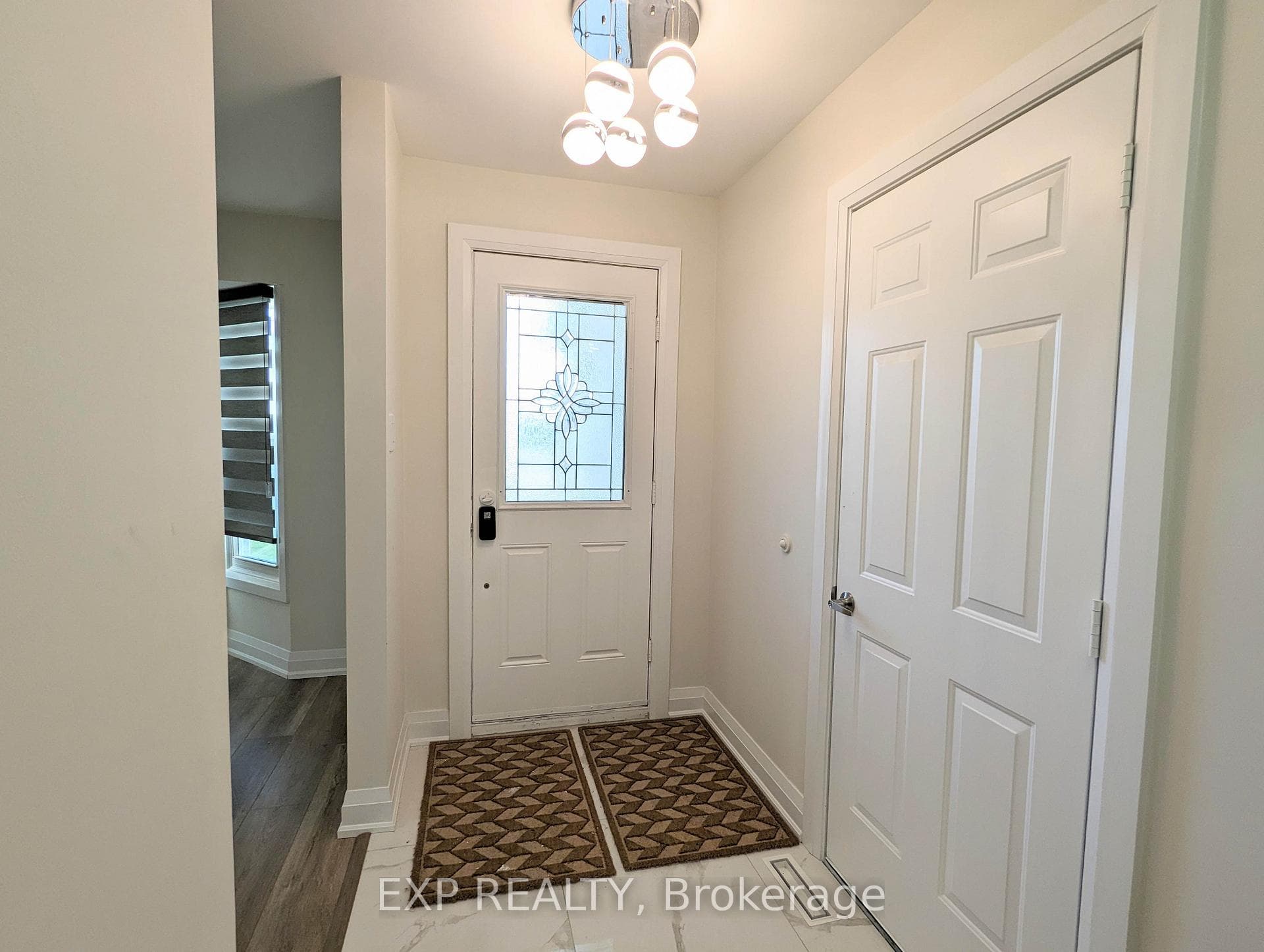 250 Harrowsmith Drive photo 3