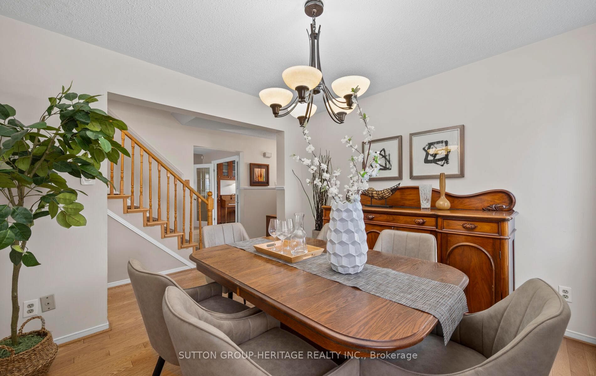 1701 Aberfoyle Court photo 11