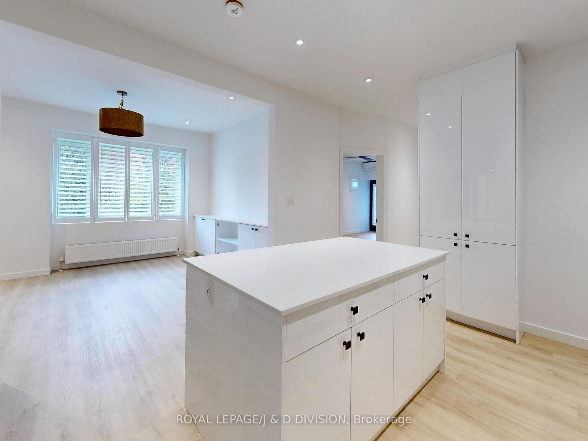 17 Humewood Drive Unit 2 photo 18