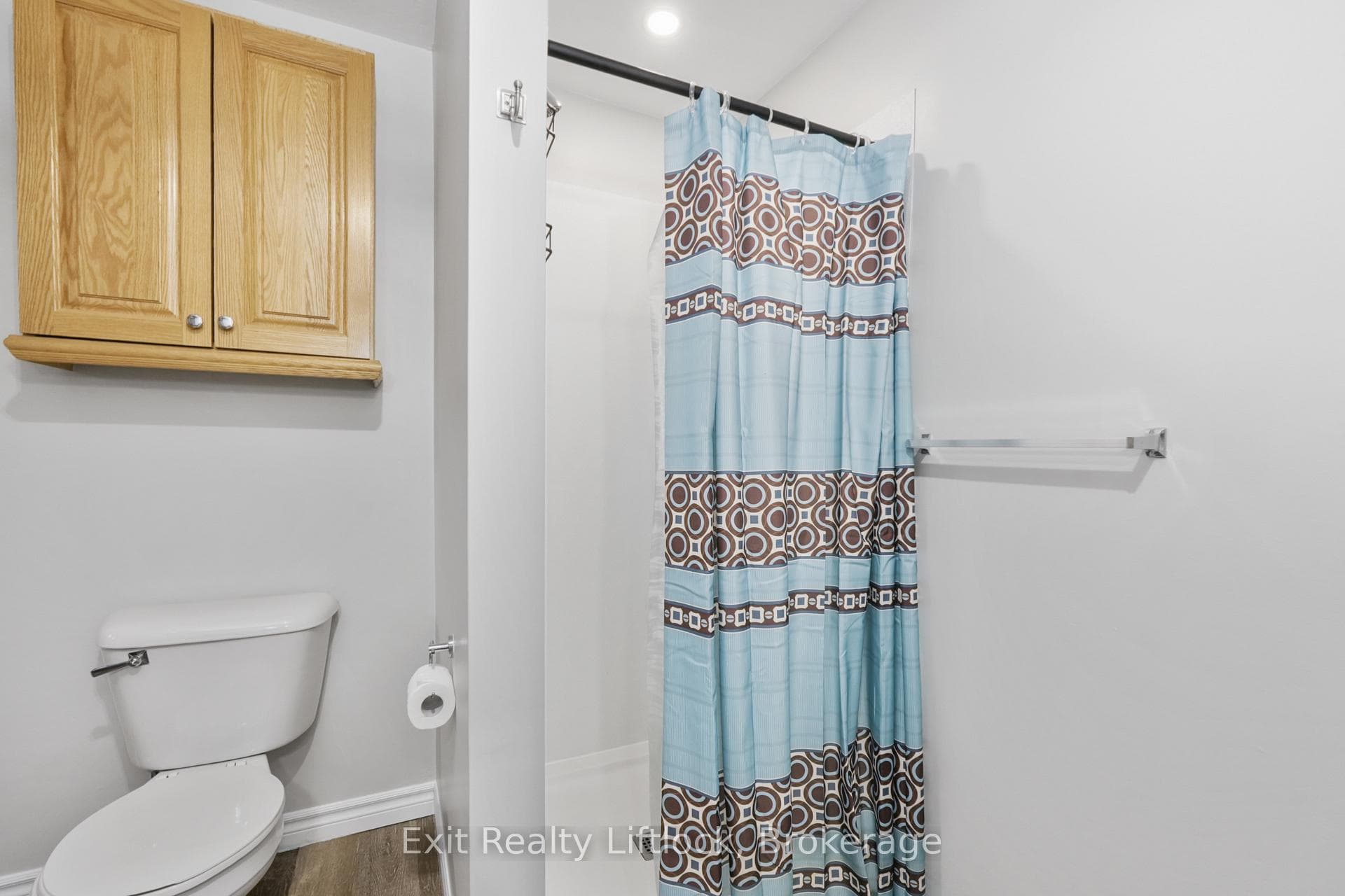 129 Towerhill Road photo 16