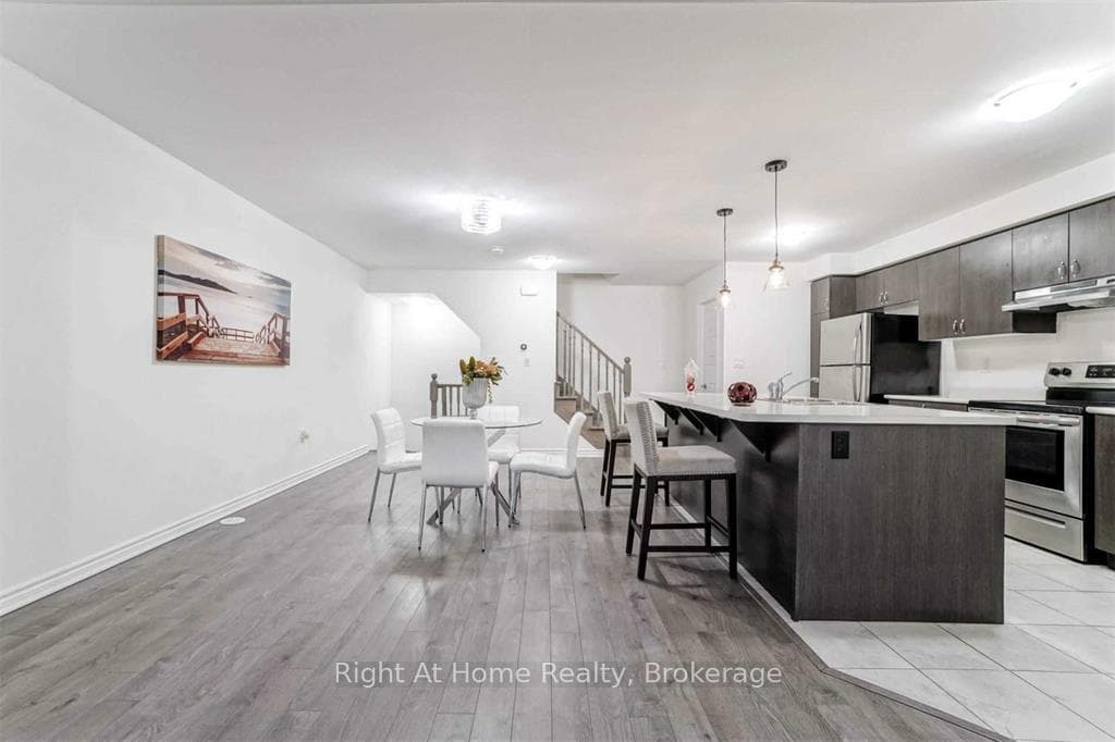 297 Murlock Heights photo 7