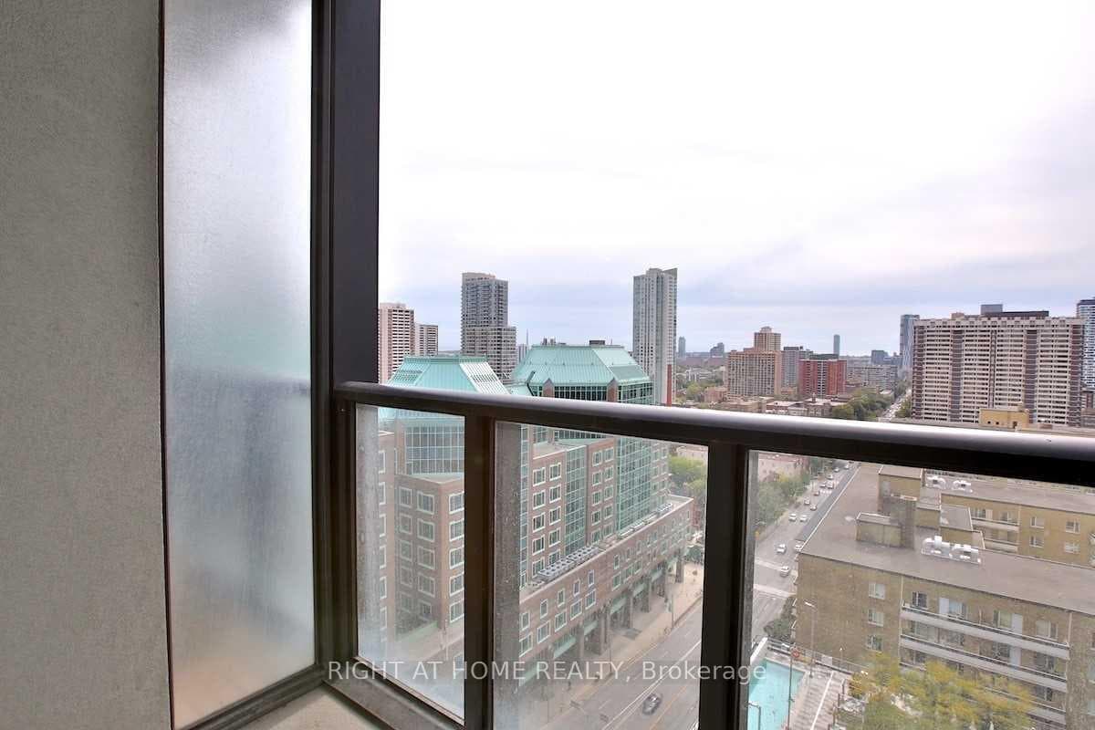 110 Charles Street Unit 1903 photo 26