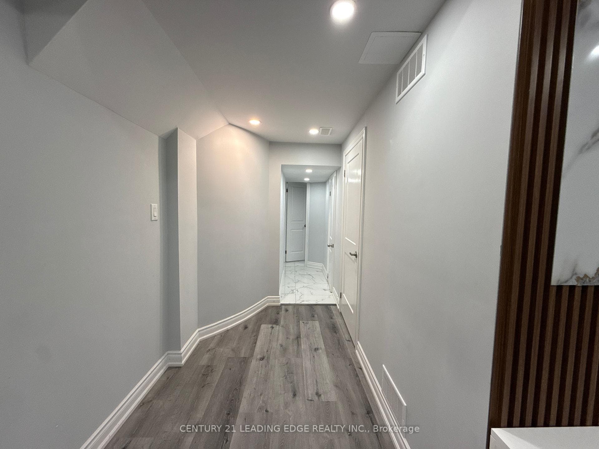 11 Northern Breeze Crescent Unit Lower photo 11