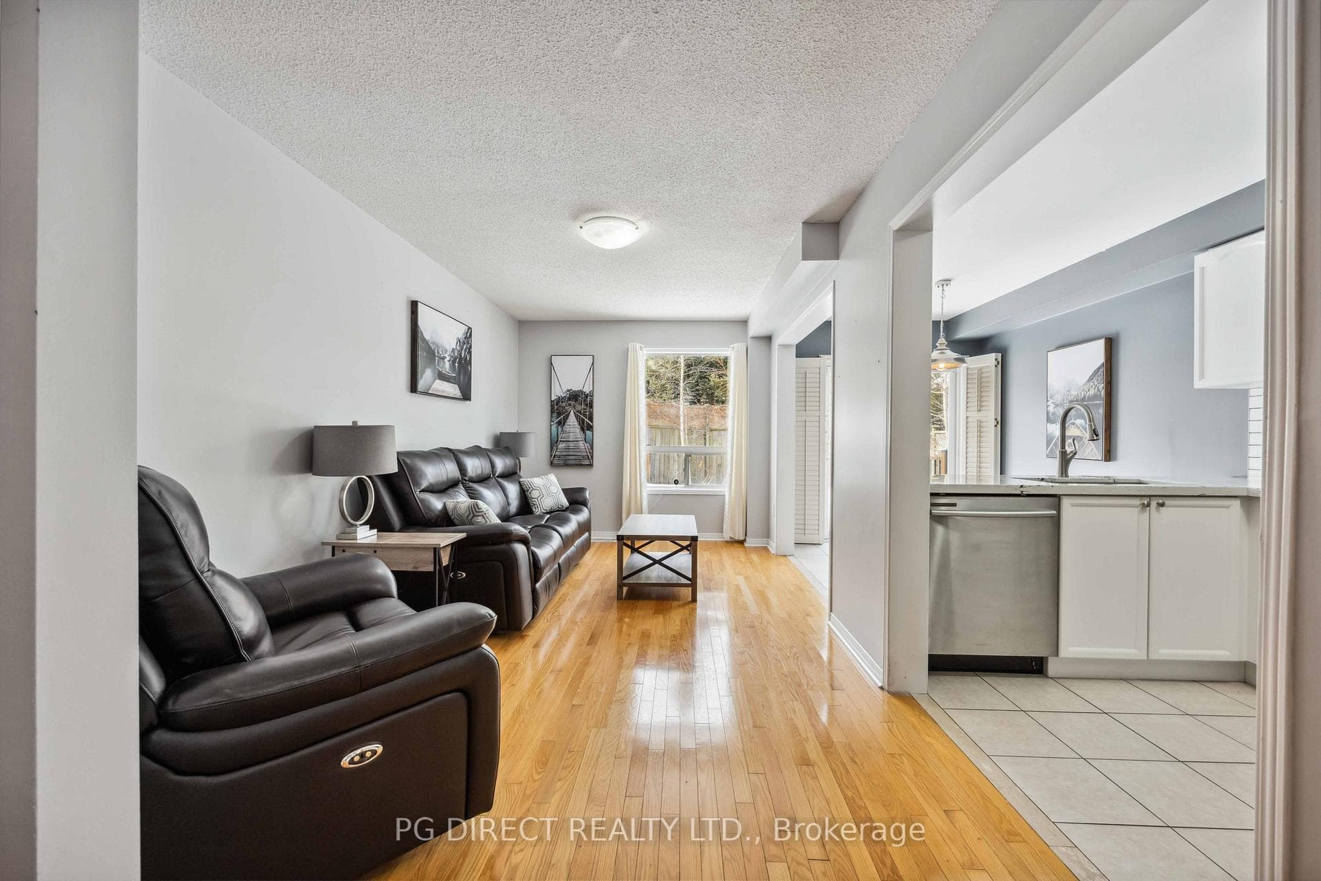 24 Andona Crescent photo 5