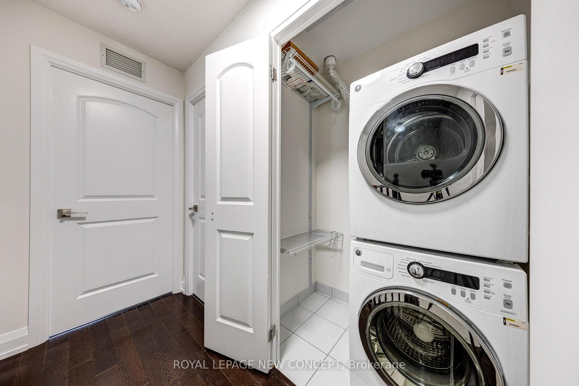 1070 Sheppard Avenue Unit PH8 photo 26