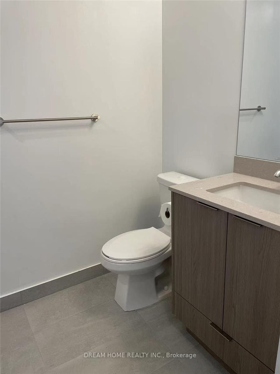 38 Forest Manor Road Unit 314 photo 10