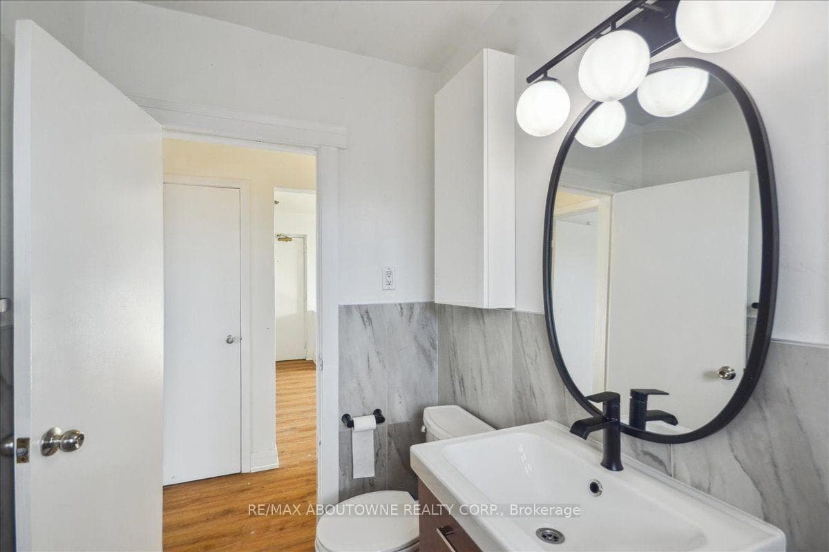 2 Wesley Street Unit 6 photo 28
