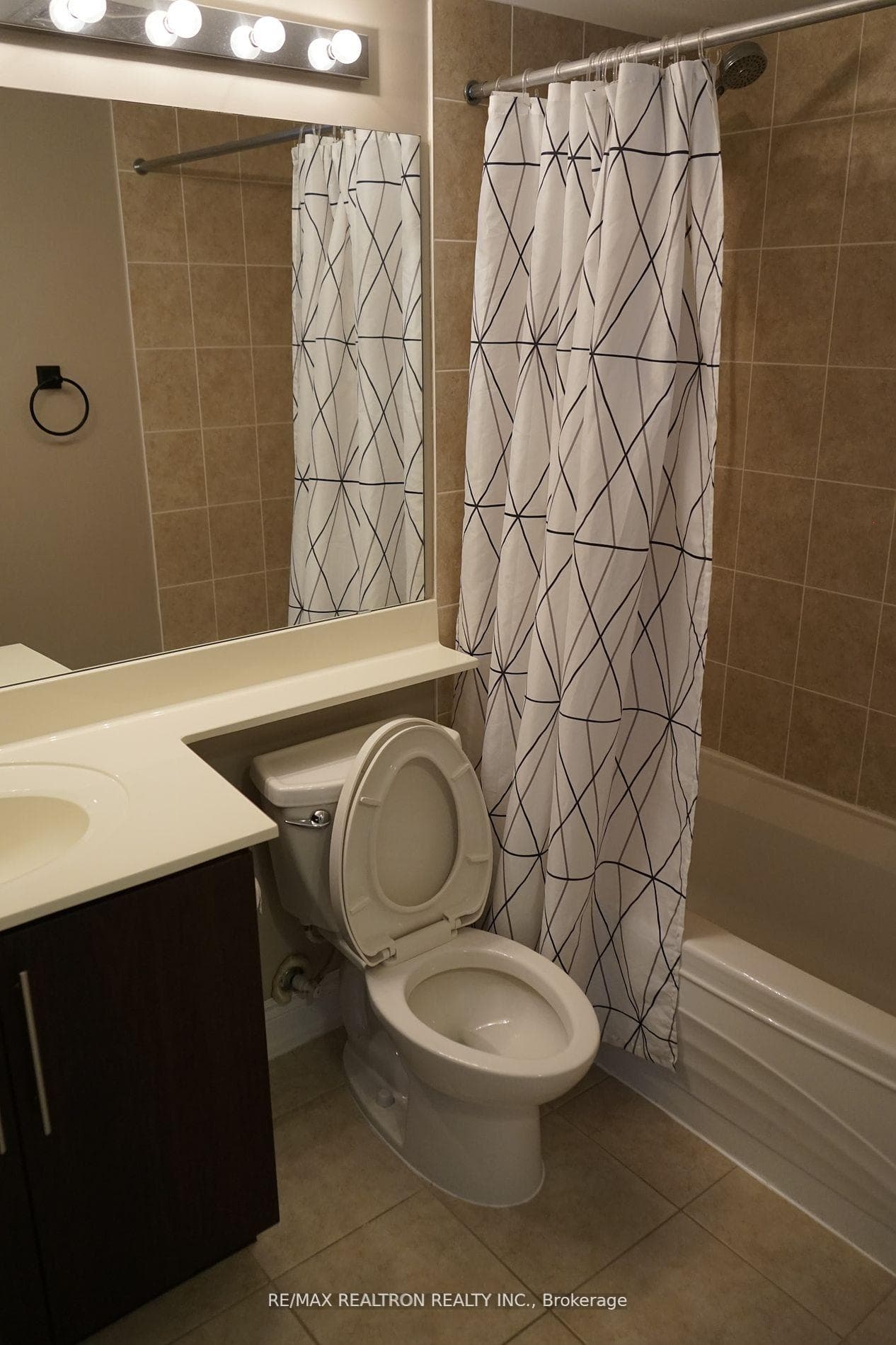 760 Sheppard Avenue Unit 207 photo 14