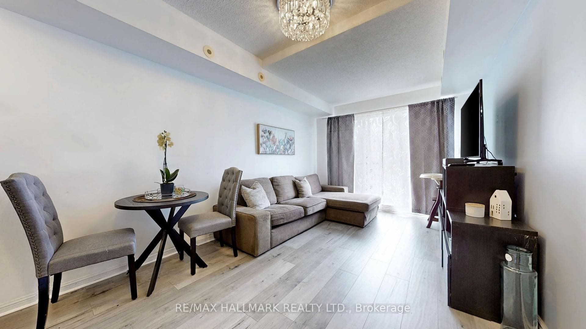 3031 Finch Avenue Unit 2028 photo 5