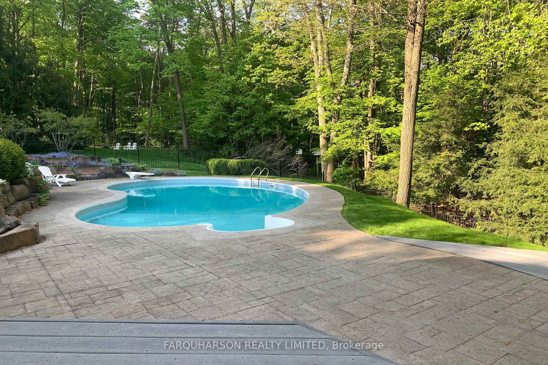 28 Greenvalley Circle photo 7