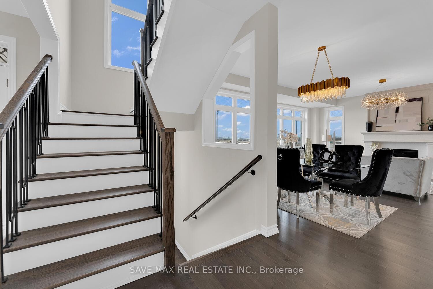1024 Suddard Avenue photo 8