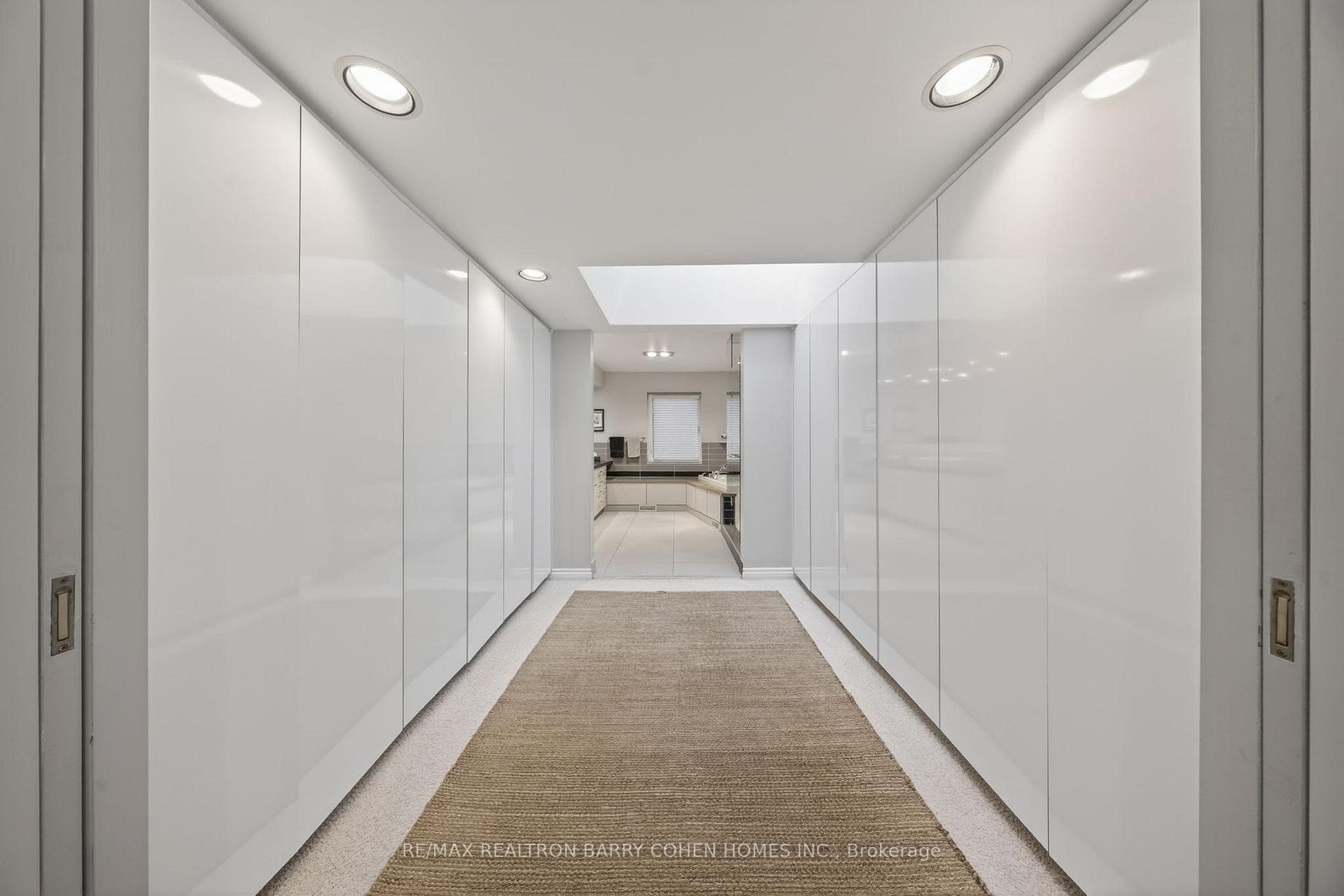 80 Donwoods Drive photo 21