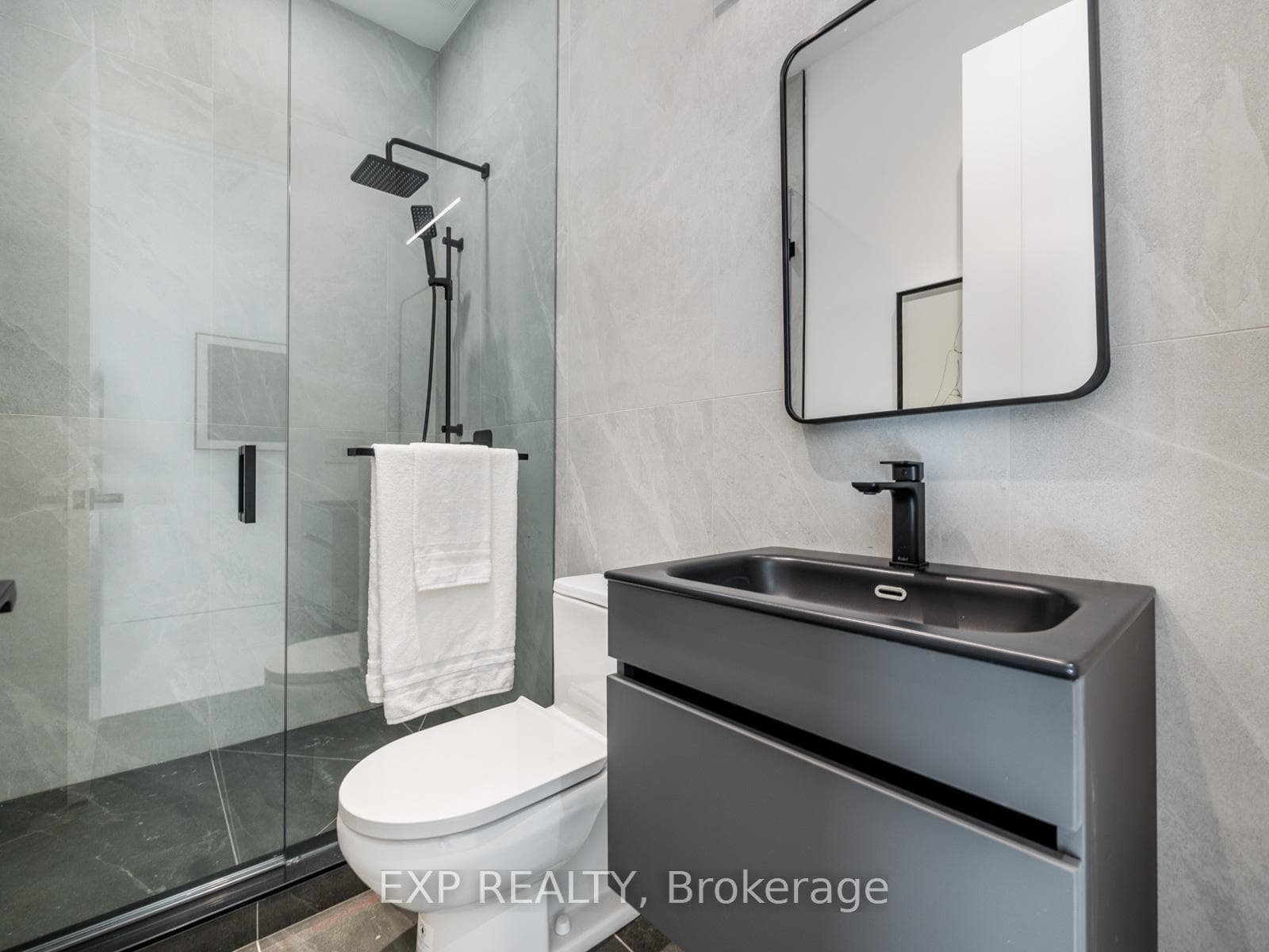 274 Dunview Avenue photo 37