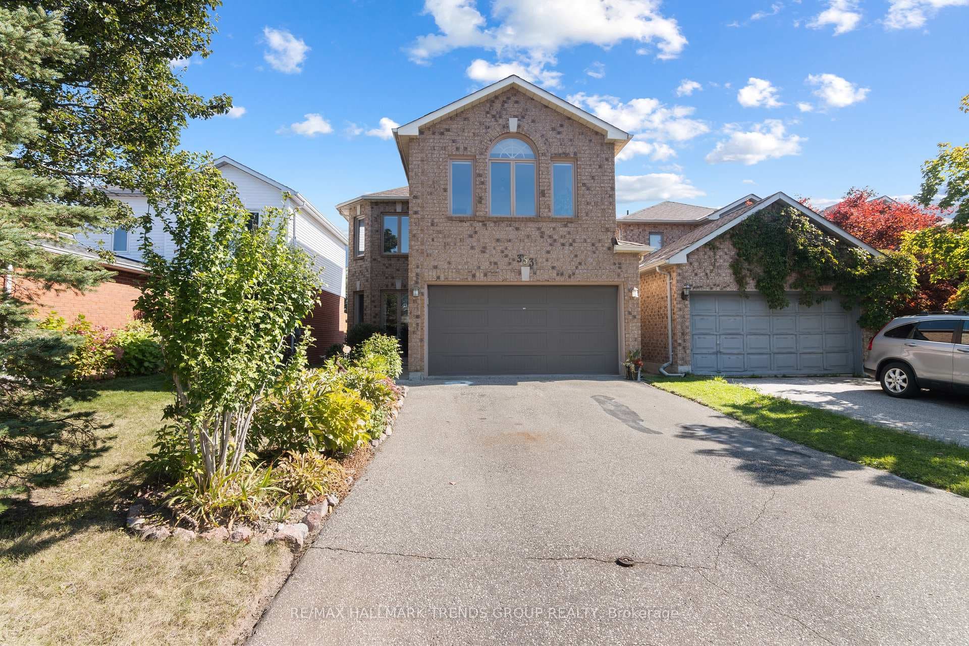 353 Gaston Place photo 2
