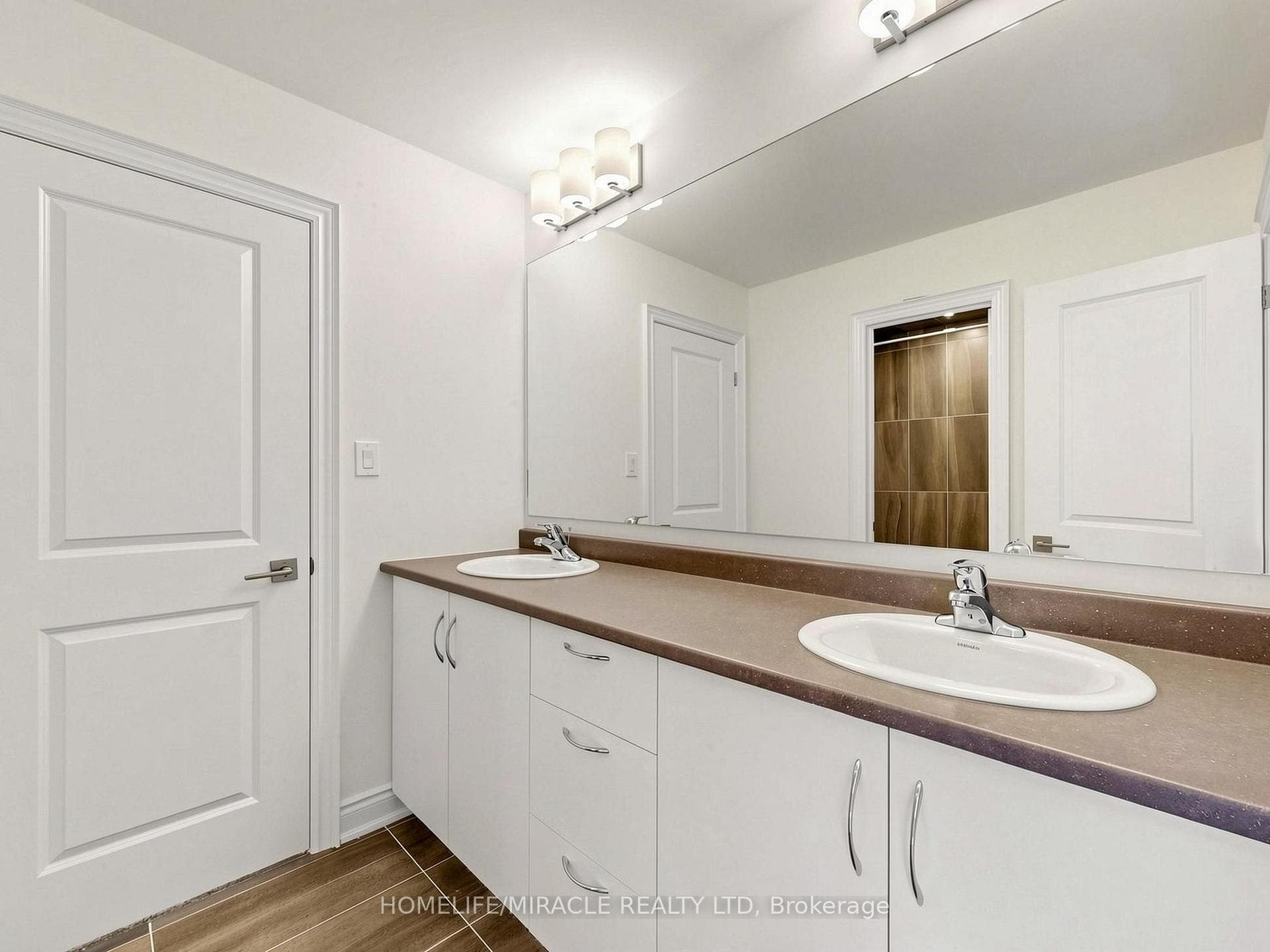 8 Ralston Court photo 37