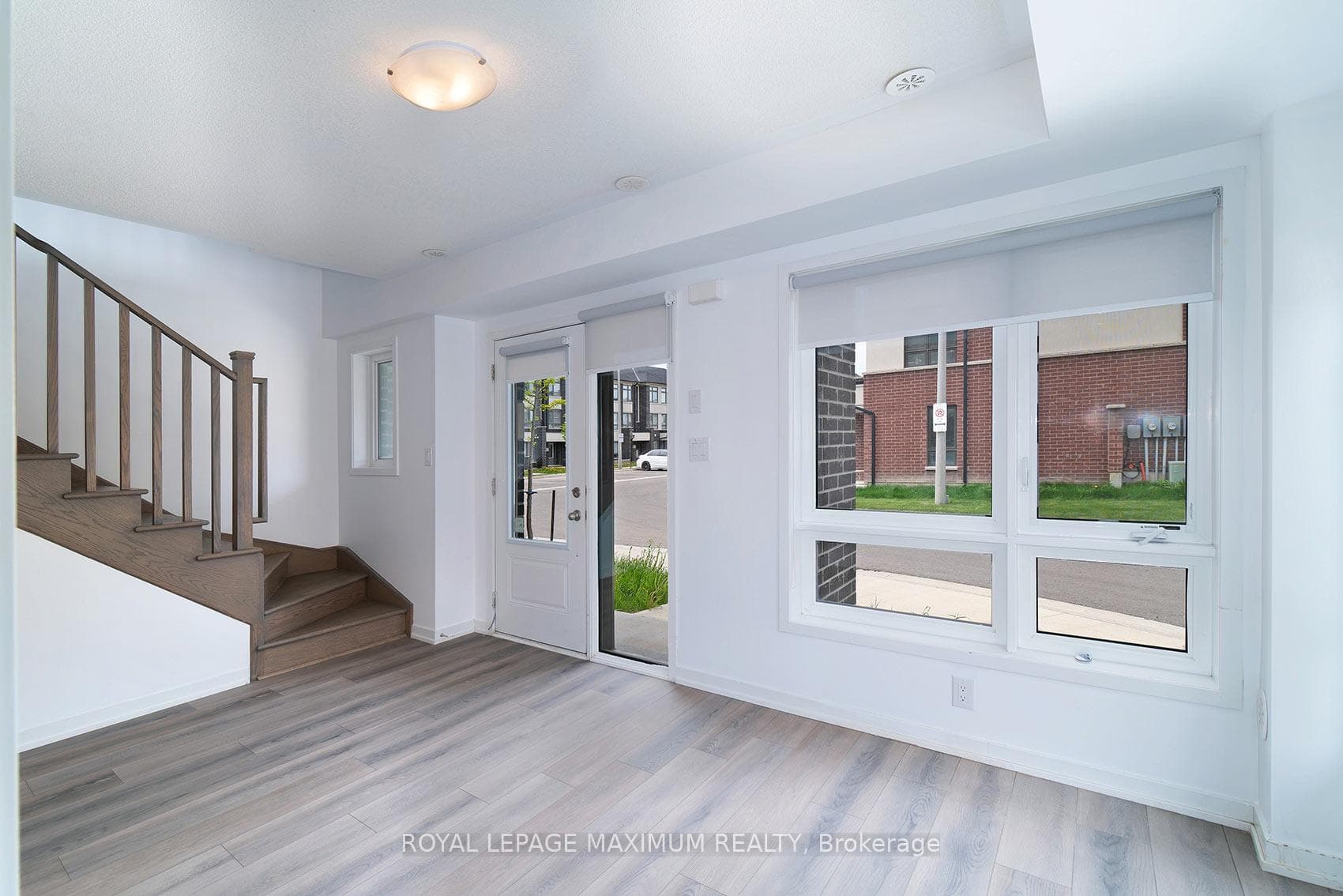 1383 Brandenton Path photo 6