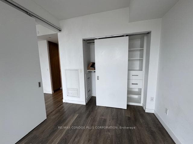 215 Queen Street Unit 1202 photo 9