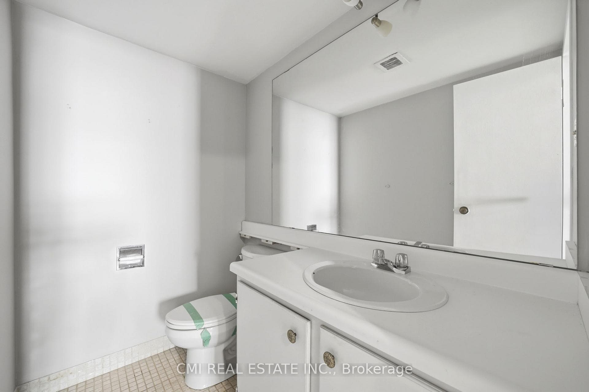 3 Lisa Street Unit 506 photo 27