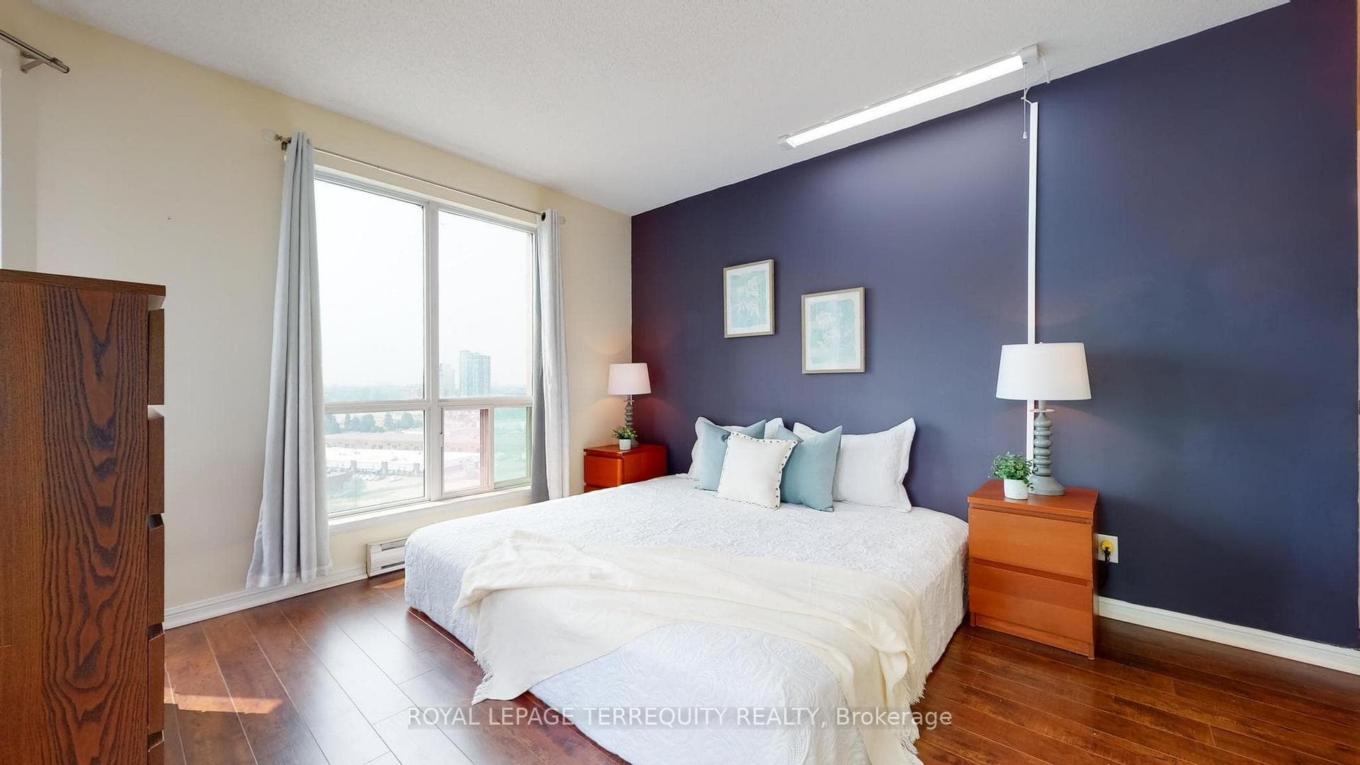 18 Lee Centre Drive Unit 1506 photo 10