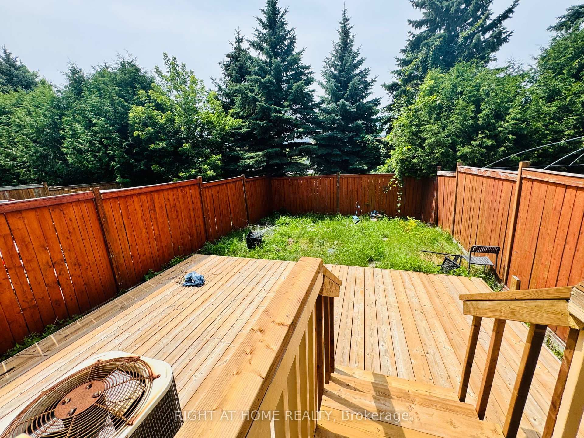 1069 Marconi Avenue photo 25
